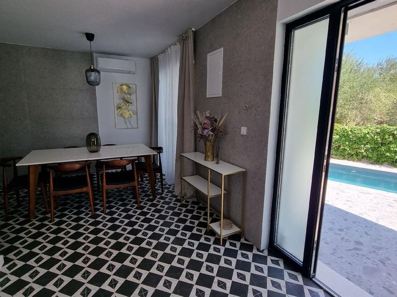 24016282-Ferienwohnung-6-Zadar-800x600-0