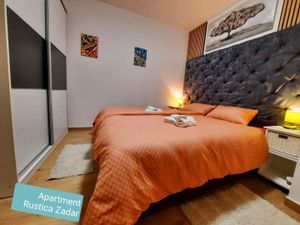 23822157-Ferienwohnung-4-Zadar-300x225-1