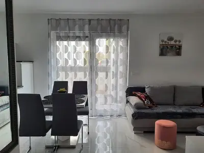 Ferienwohnung für 2 Personen in Zadar 6/10