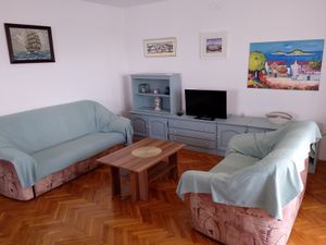 19129770-Ferienwohnung-5-Zadar-300x225-2