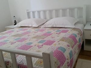 24058371-Ferienwohnung-4-Zadar-300x225-5