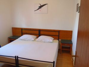 24058782-Ferienwohnung-5-Zadar-300x225-1