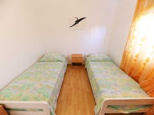 24058782-Ferienwohnung-5-Zadar-300x225-3