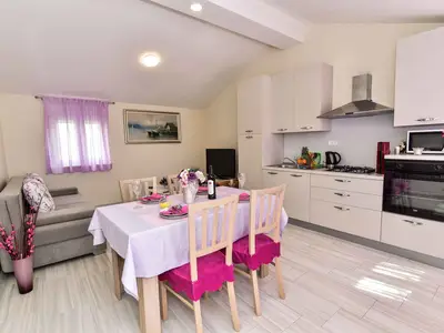 Ferienwohnung für 4 Personen (40 m²) in Jadera 1/10