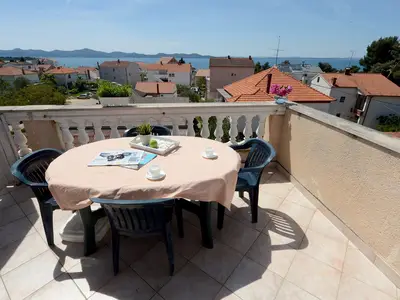 Ferienwohnung für 5 Personen (50 m²) in Zadar 1/10