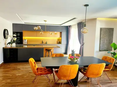 DiningRoom