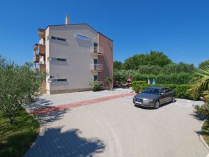 23836711-Ferienwohnung-4-Zadar/Bibinje-300x225-1