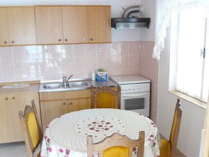 24016508-Ferienwohnung-6-Zaglav-300x225-2