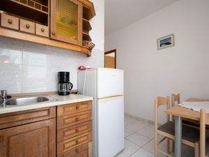 23932912-Ferienwohnung-4-Zaglav-300x225-1