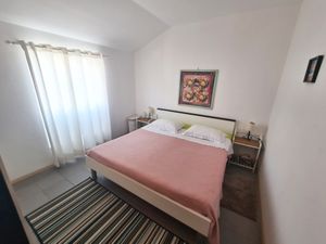 23930118-Ferienwohnung-5-Zaglav-300x225-4