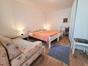 23930117-Ferienwohnung-5-Zaglav-300x225-5