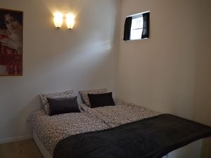 22445449-Ferienwohnung-4-Zagreb-300x225-4