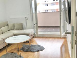 23961570-Ferienwohnung-4-Zagreb-300x225-2