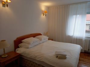 23968306-Ferienwohnung-6-Zagreb-300x225-4