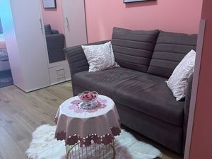 24022749-Ferienwohnung-3-Zagreb-300x225-1