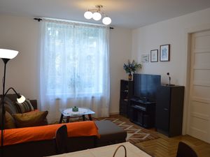 23932370-Ferienwohnung-4-Zagreb-300x225-1