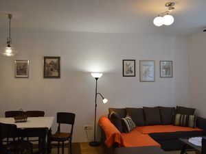 23932370-Ferienwohnung-4-Zagreb-300x225-3