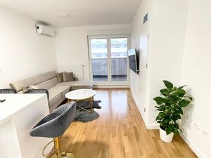 23961570-Ferienwohnung-4-Zagreb-300x225-4