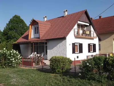 Ferienwohnung für 8 Personen (90 m²) in Zalakaros 1/10