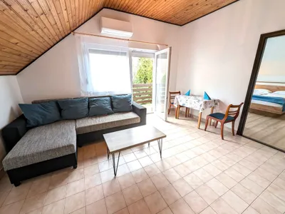 Ferienwohnung für 3 Personen (40 m²) in Zamárdi 1/10