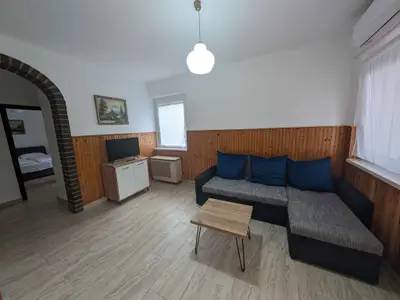 Ferienwohnung für 5 Personen (70 m²) in Zamárdi 1/10