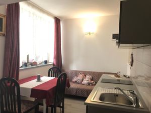 23572943-Ferienwohnung-3-Zambratija-300x225-3