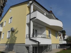 19285930-Ferienwohnung-0-Zambratija-300x225-4