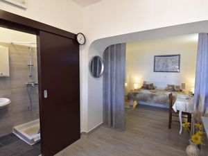 23969175-Ferienwohnung-3-Zambratija-300x225-4