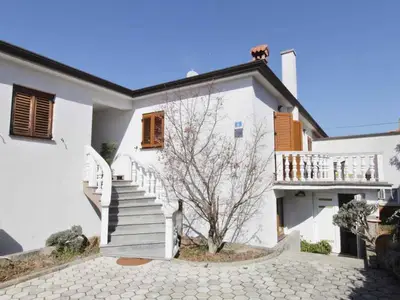 Ferienwohnung für 4 Personen (55 m²) in Zambratija 3/10