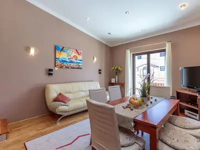 Ferienwohnung für 5 Personen (94 m²) in Zambratija 9/10