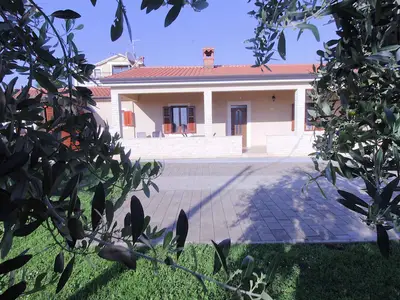 Ferienwohnung für 4 Personen (45 m²) in Zambratija 1/10