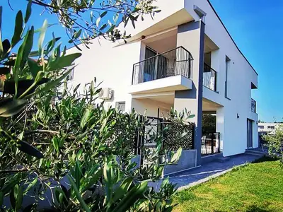Ferienwohnung für 4 Personen (50 m²) in Zambratija 3/10