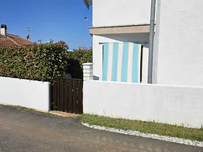 Ferienwohnung für 3 Personen (40 m²) in Zambratija 5/10