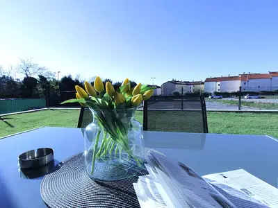 Ferienwohnung für 6 Personen (65 m²) in Zambratija 2/10