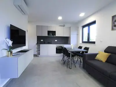 Ferienwohnung für 4 Personen (47 m²) in Zambratija 4/10