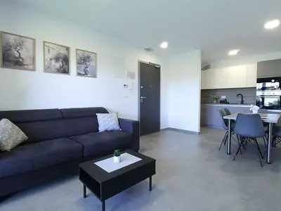 Ferienwohnung für 6 Personen (65 m²) in Zambratija 3/10