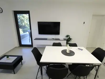 Ferienwohnung für 6 Personen (65 m²) in Zambratija 3/10