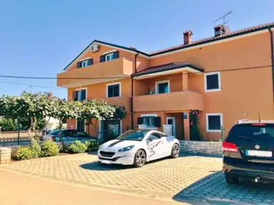 Ferienwohnung für 4 Personen (36 m²) in Zambratija 9/10