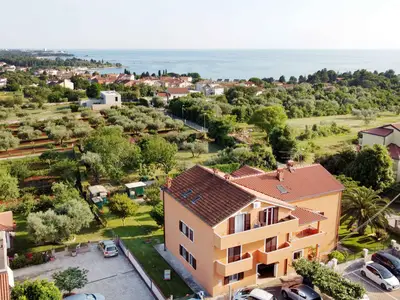 Ferienwohnung für 4 Personen (36 m²) in Zambratija 7/10