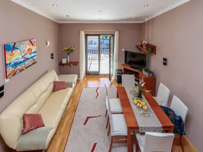 Ferienwohnung für 5 Personen (94 m²) in Zambratija 1/10