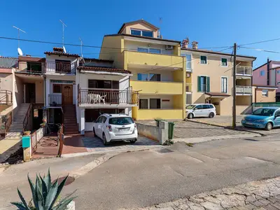 Ferienwohnung für 5 Personen (94 m²) in Zambratija 2/10