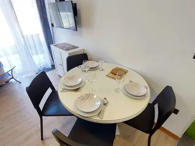 Ferienwohnung für 4 Personen (42 m²) in Zambratija 9/10