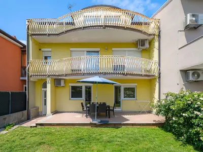 Ferienwohnung für 4 Personen (42 m²) in Zambratija 3/10