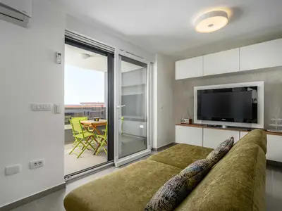 Ferienwohnung für 4 Personen (50 m²) in Zambratija 1/10