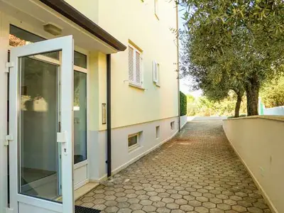 Ferienwohnung für 5 Personen (65 m²) in Zambratija 2/10