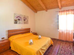 23750040-Ferienwohnung-6-Zambrone-300x225-2