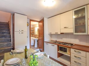 23750040-Ferienwohnung-6-Zambrone-300x225-3