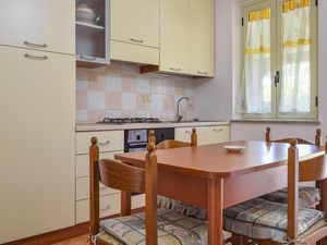 23747800-Ferienwohnung-6-Zambrone-300x225-2