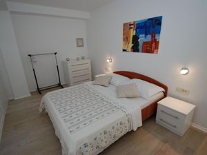 22439539-Ferienwohnung-5-Zaostrog-300x225-1