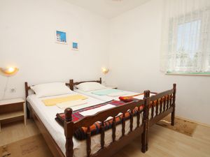 19128741-Ferienwohnung-4-Zarace-300x225-3